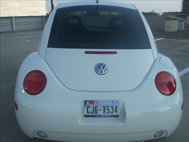 Volkswagen Beetle 1999 photo 1