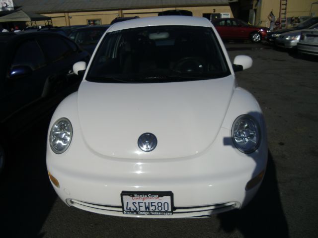 Volkswagen Beetle 2001 photo 3