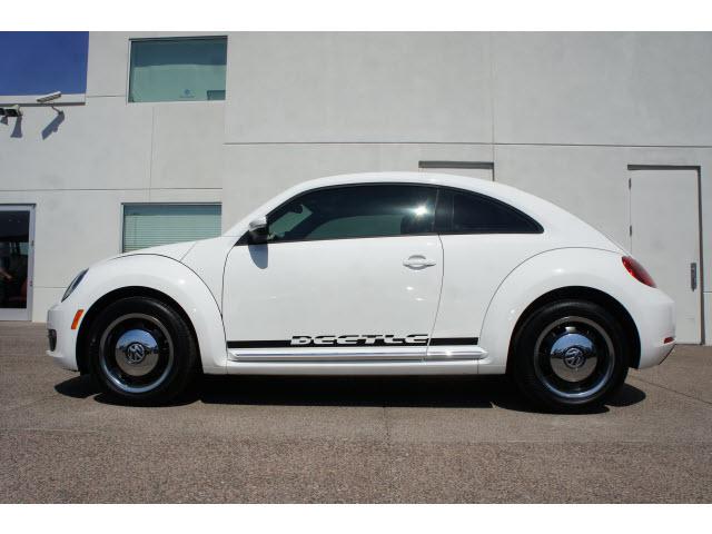 Volkswagen Beetle 2012 photo 4