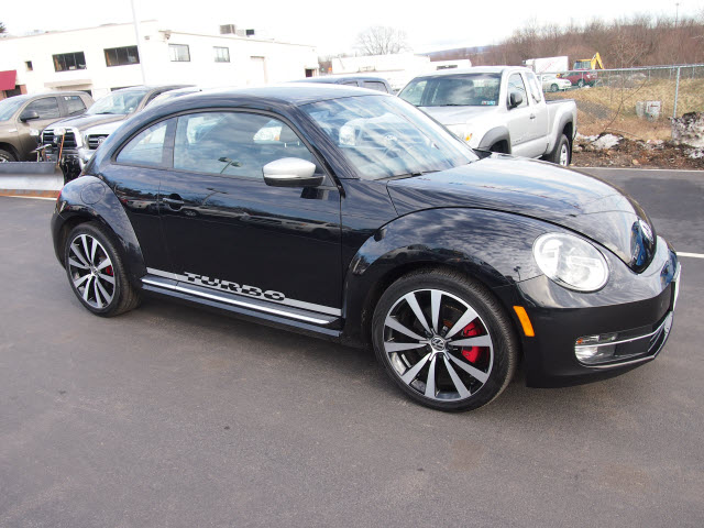 Volkswagen Beetle 2012 photo 3