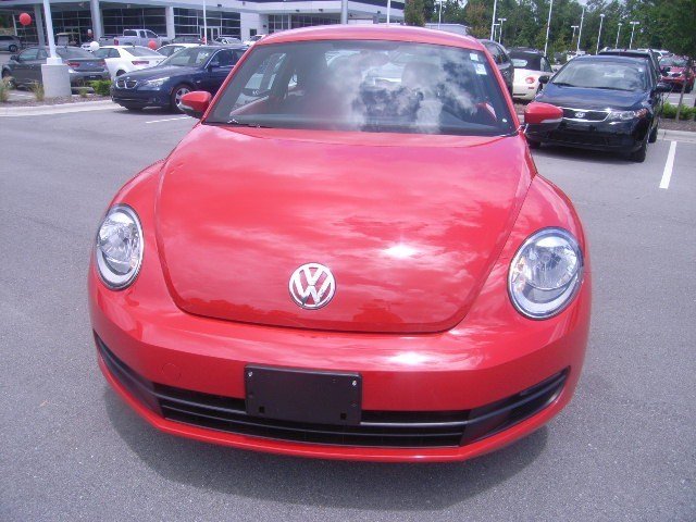 Volkswagen Beetle 2012 photo 4