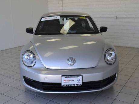 Volkswagen Beetle 2012 photo 4