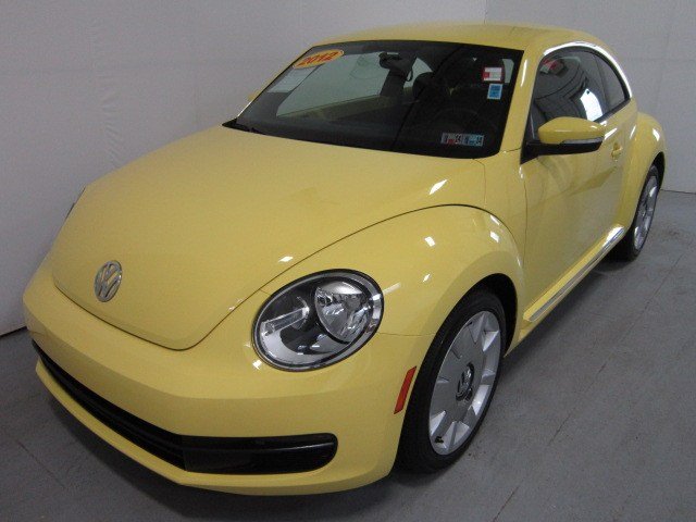 Volkswagen Beetle 2012 photo 3