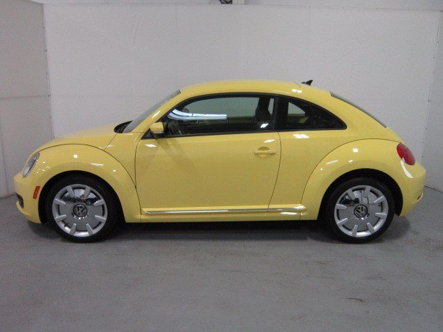 Volkswagen Beetle 2012 photo 5