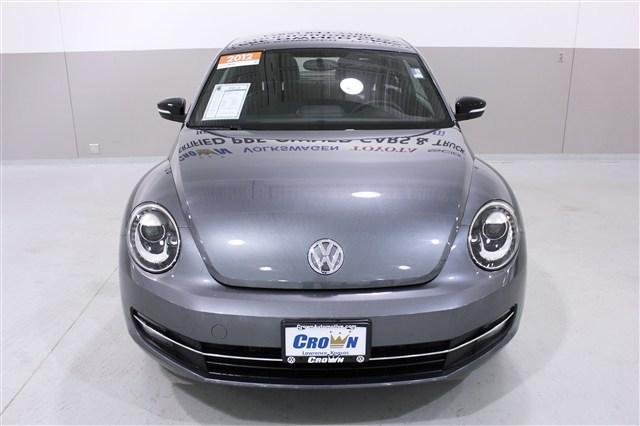 Volkswagen Beetle 2012 photo 2