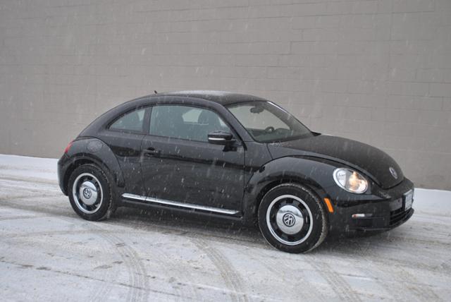 Volkswagen Beetle 2012 photo 3