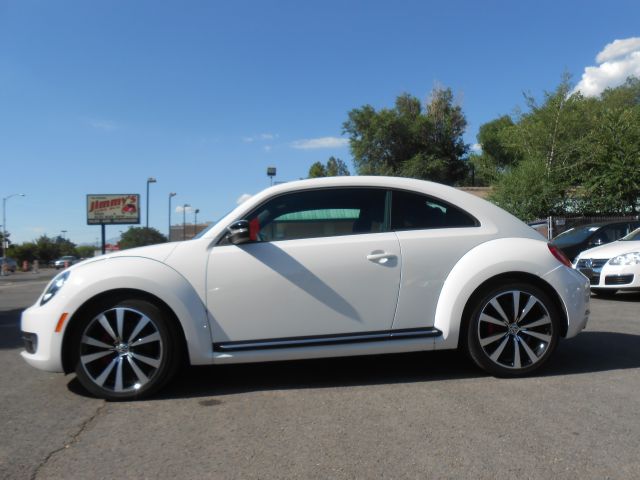 Volkswagen Beetle 2012 photo 4