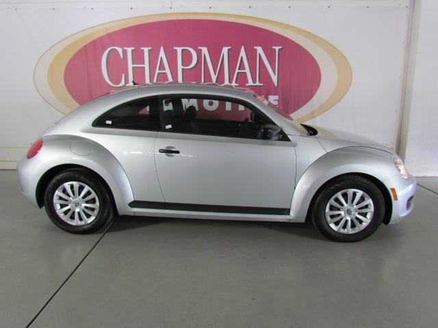 Volkswagen Beetle 2012 photo 1