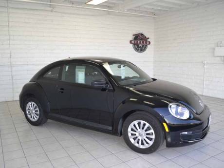 Volkswagen Beetle 2012 photo 1