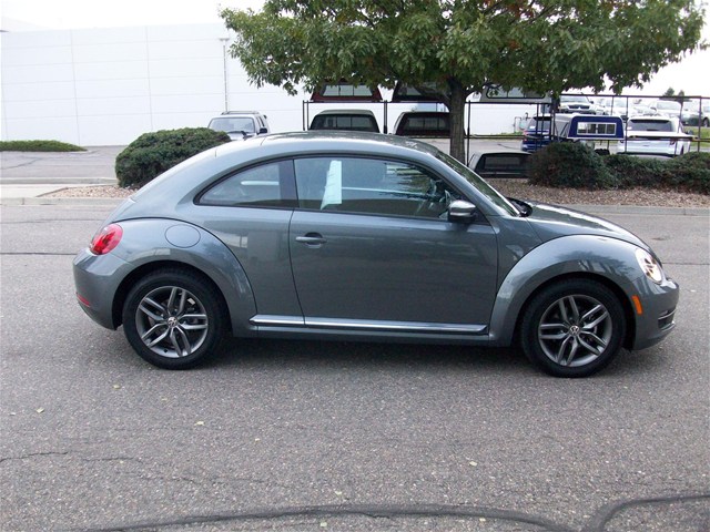 Volkswagen Beetle 2012 photo 5