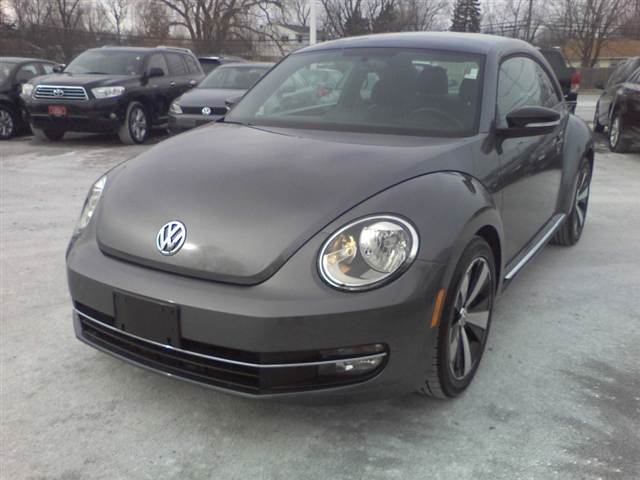 Volkswagen Beetle 2012 photo 4