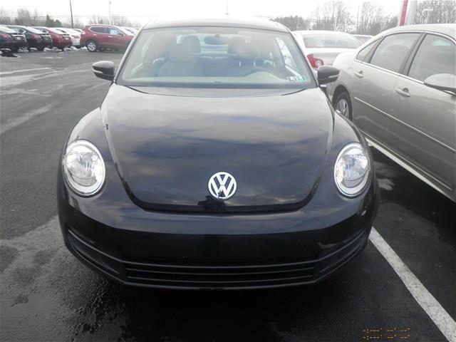 Volkswagen Beetle 2013 photo 2