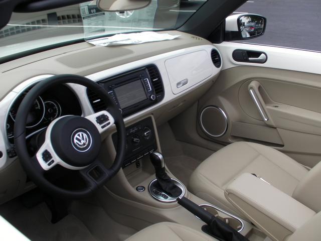 Volkswagen Beetle 2013 photo 2