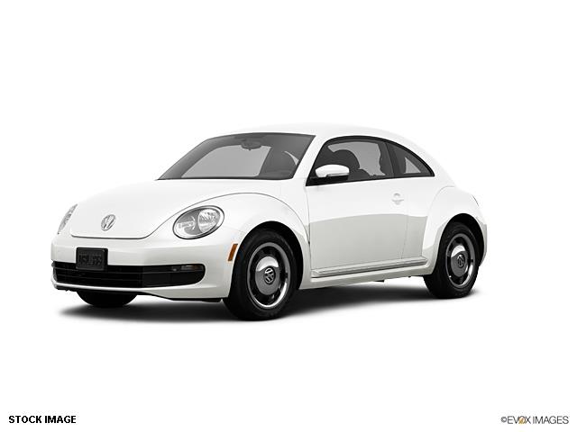 Volkswagen Beetle Reg Cab 118 WB Hatchback