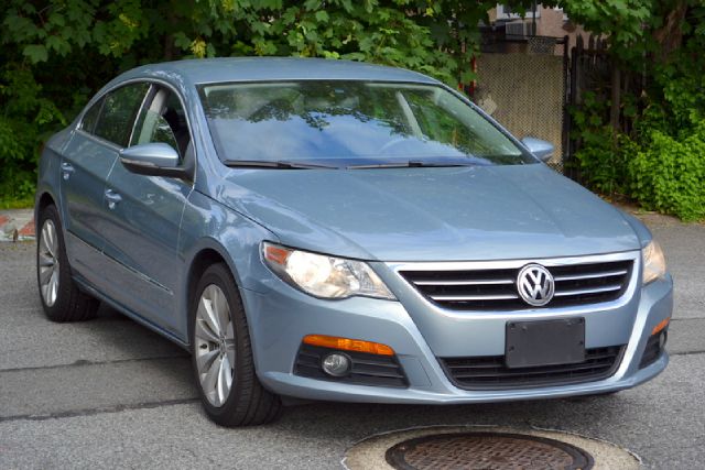 Volkswagen CC 2009 photo 10