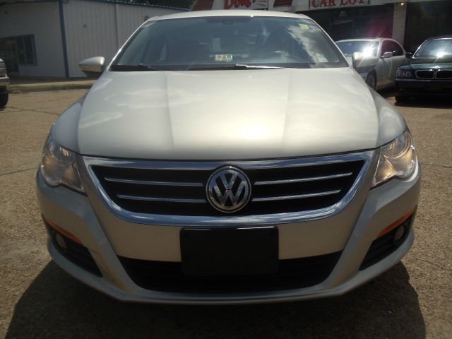 Volkswagen CC 2009 photo 11