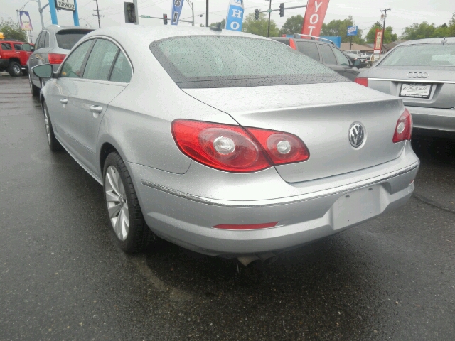 Volkswagen CC 2009 photo 6