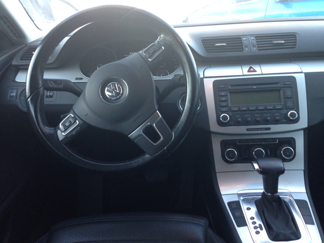 Volkswagen CC 2009 photo 3