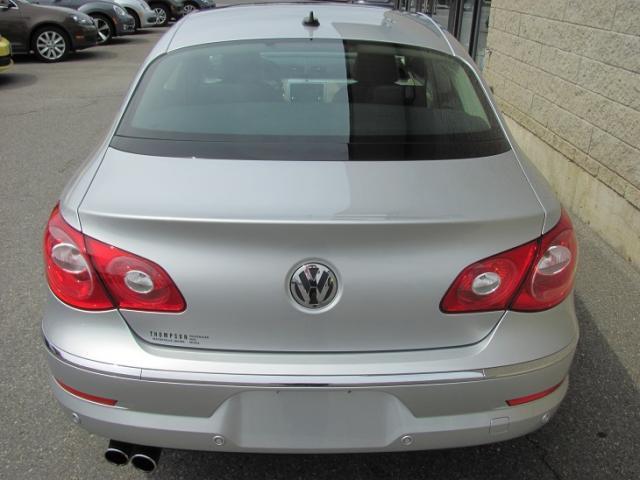 Volkswagen CC 2009 photo 3