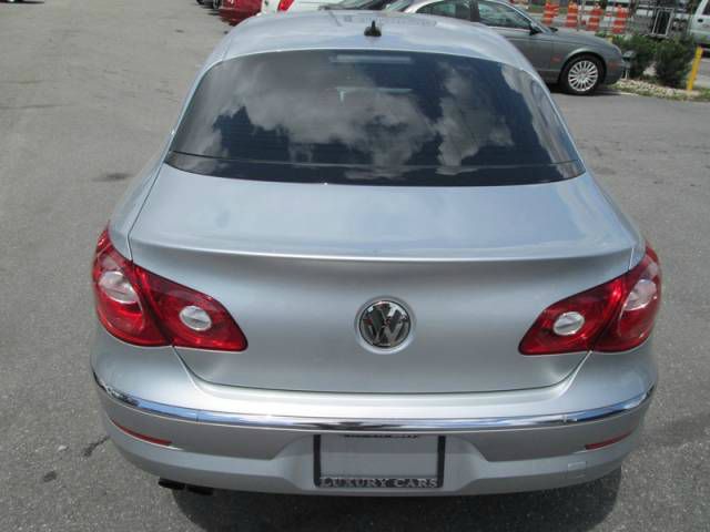 Volkswagen CC 2009 photo 1