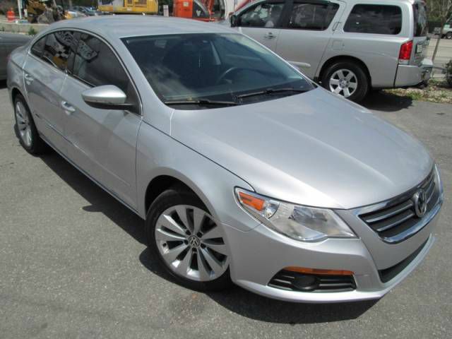 Volkswagen CC 2009 photo 4