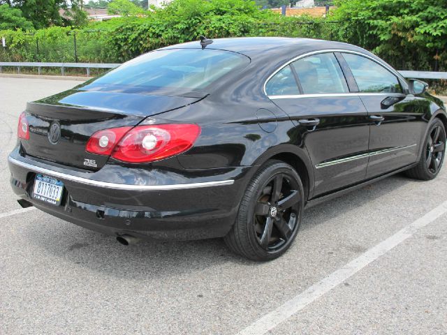 Volkswagen CC 2009 photo 63