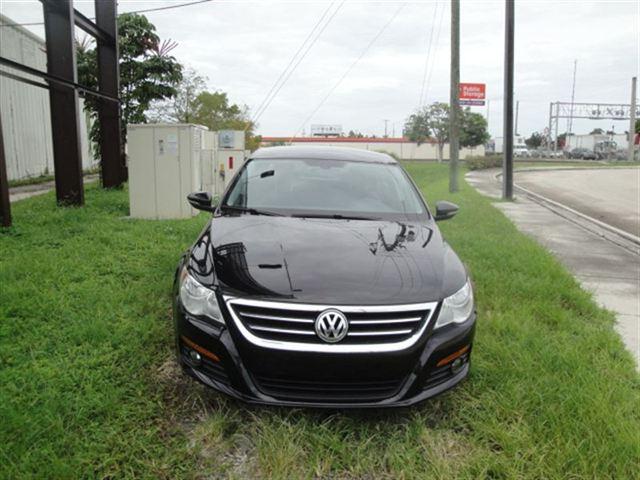 Volkswagen CC 2009 photo 1