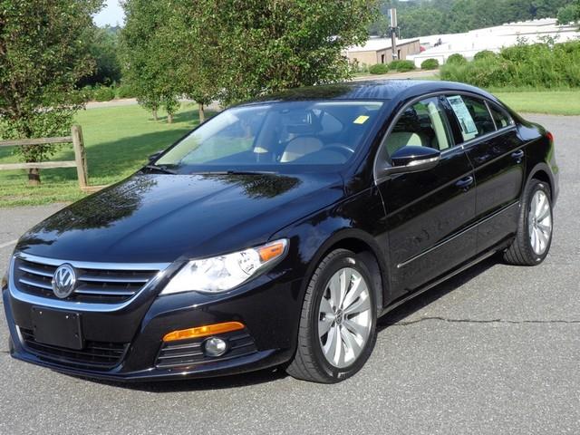 Volkswagen CC 2009 photo 1