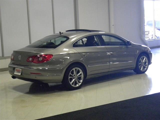 Volkswagen CC 2009 photo 4