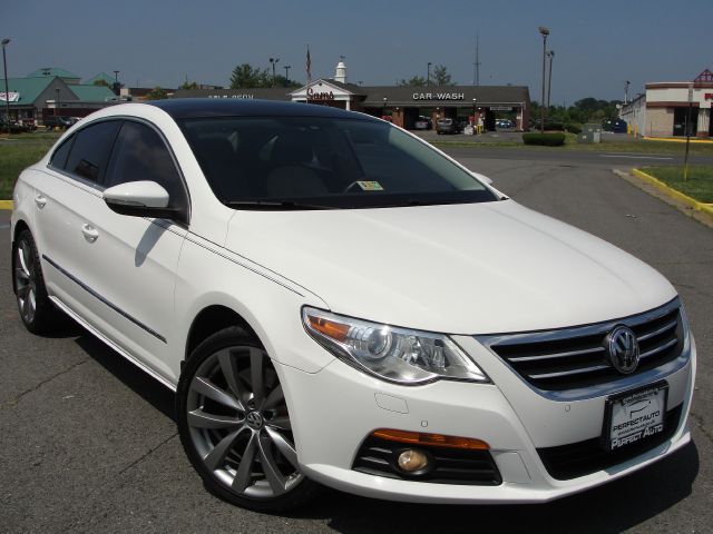 Volkswagen CC 2010 photo 3