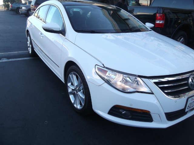 Volkswagen CC 2010 photo 15