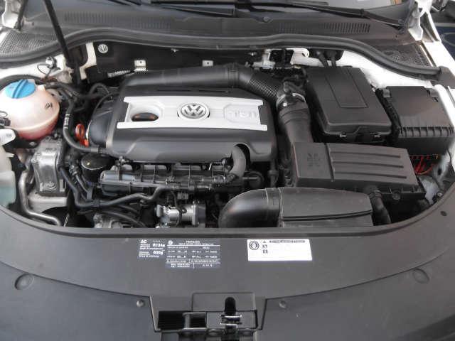 Volkswagen CC 2010 photo 16