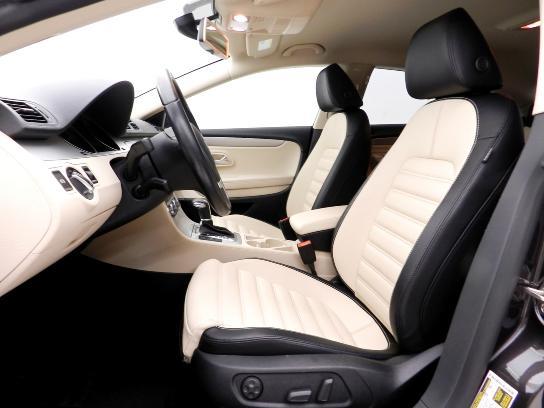 Volkswagen CC 2010 photo 17