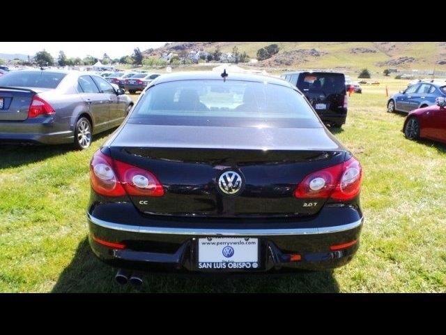 Volkswagen CC 2010 photo 1