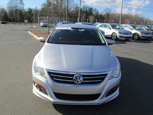 Volkswagen CC 2011 photo 1