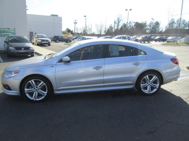 Volkswagen CC 2011 photo 3