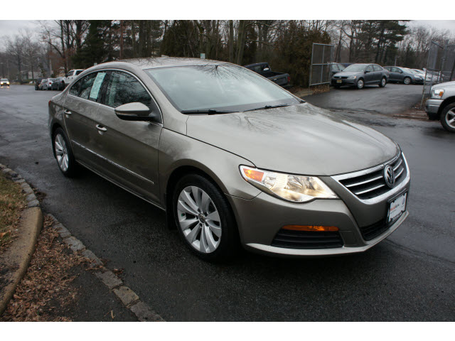 Volkswagen CC 2011 photo 3