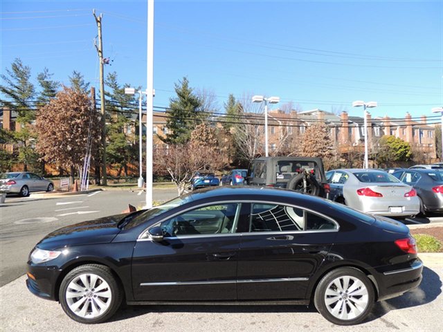 Volkswagen CC 2011 photo 5