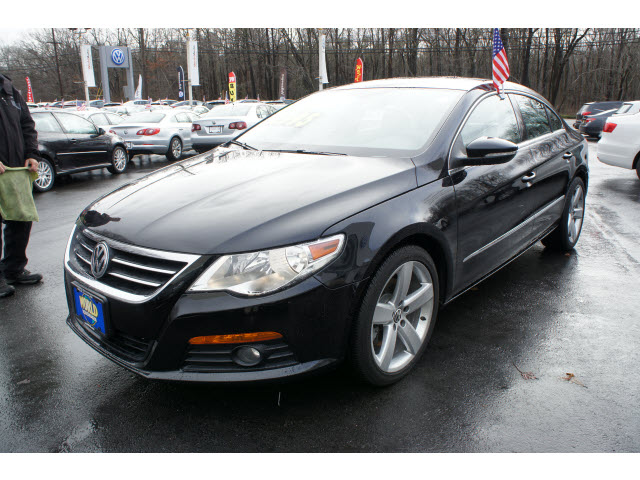 Volkswagen CC 2011 photo 3