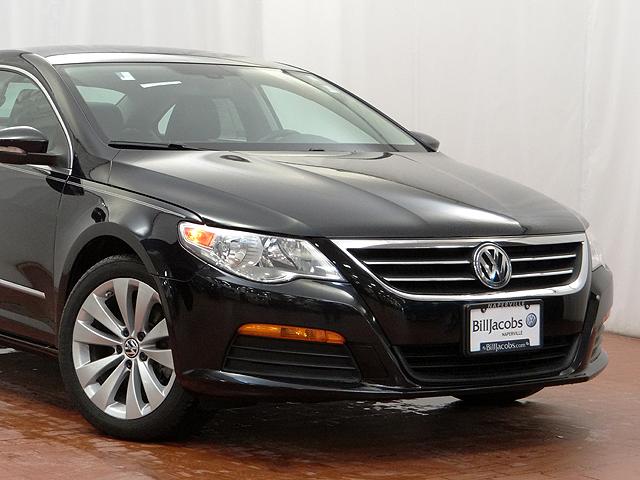 Volkswagen CC 2011 photo 1