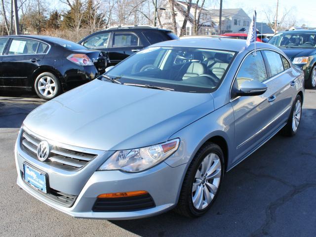 Volkswagen CC 2012 photo 1