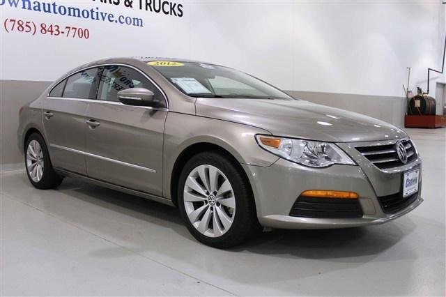 Volkswagen CC 2012 photo 3