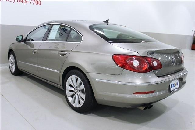 Volkswagen CC 2012 photo 5