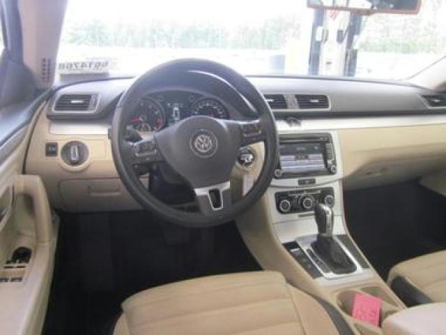 Volkswagen CC 2012 photo 4