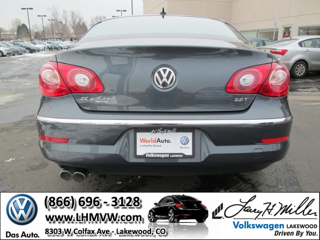 Volkswagen CC 2012 photo 2