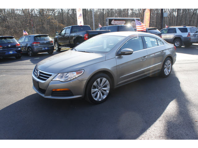 Volkswagen CC 2012 photo 3