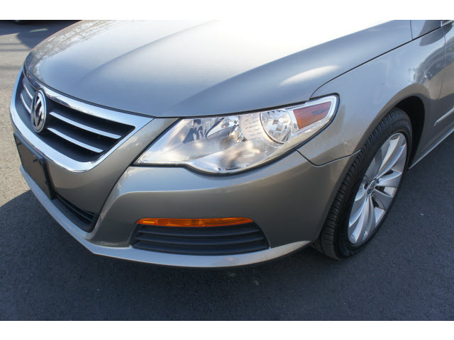 Volkswagen CC 2012 photo 4