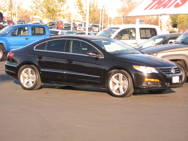 Volkswagen CC 2012 photo 1