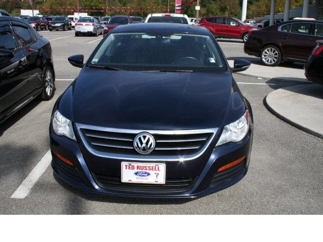 Volkswagen CC 2012 photo 1