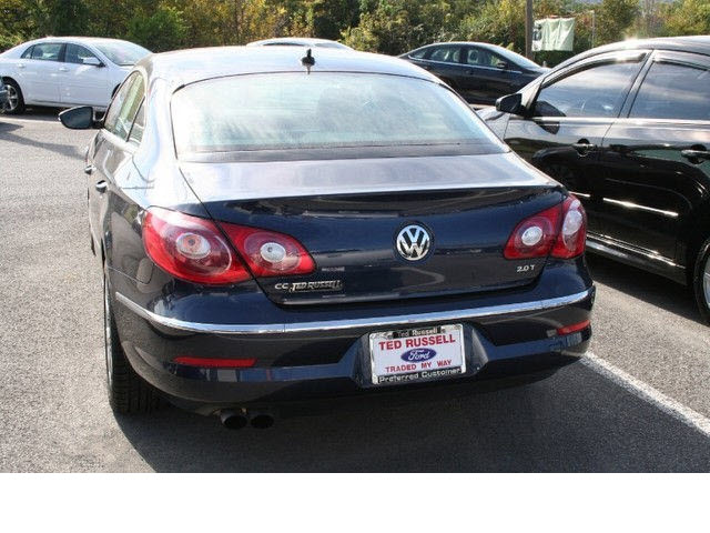 Volkswagen CC 2012 photo 3